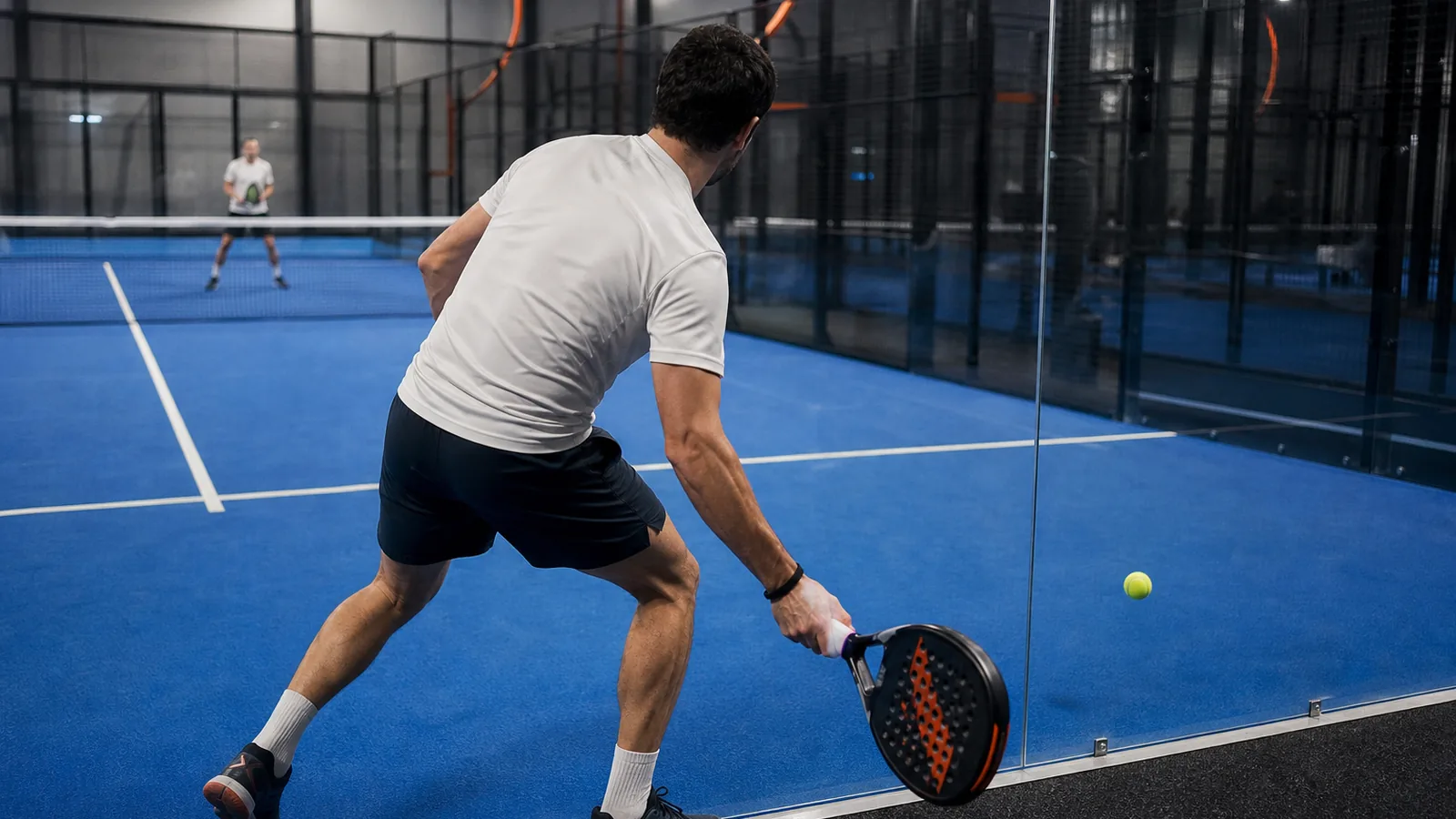 Illustratie bij een padeltoernooidag plannen: van inschrijftijd tot laatste wedstrijd